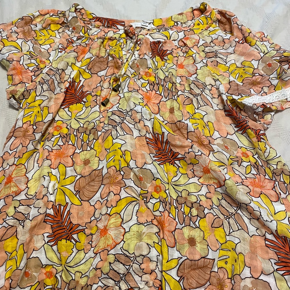 Womens flower top